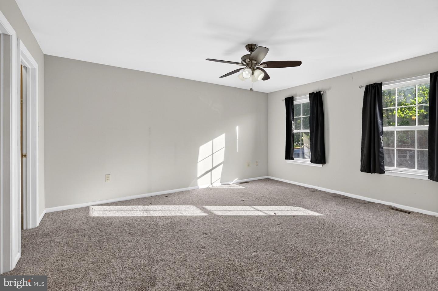 210 Shirley Ln Property Photo 22