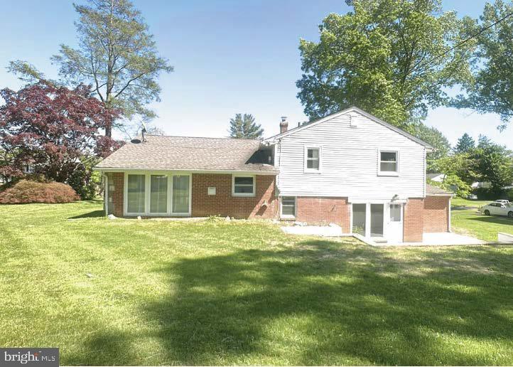 1242 June Rd Property Photo 7