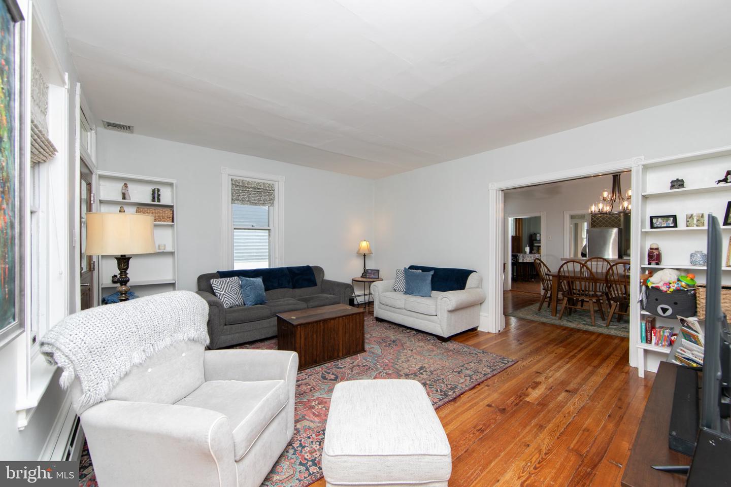 862 Walnut St Property Photo 11
