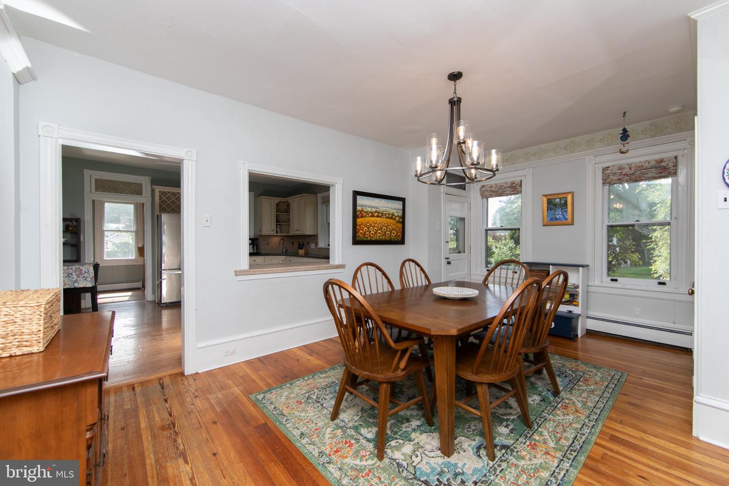 862 Walnut St Property Photo 14