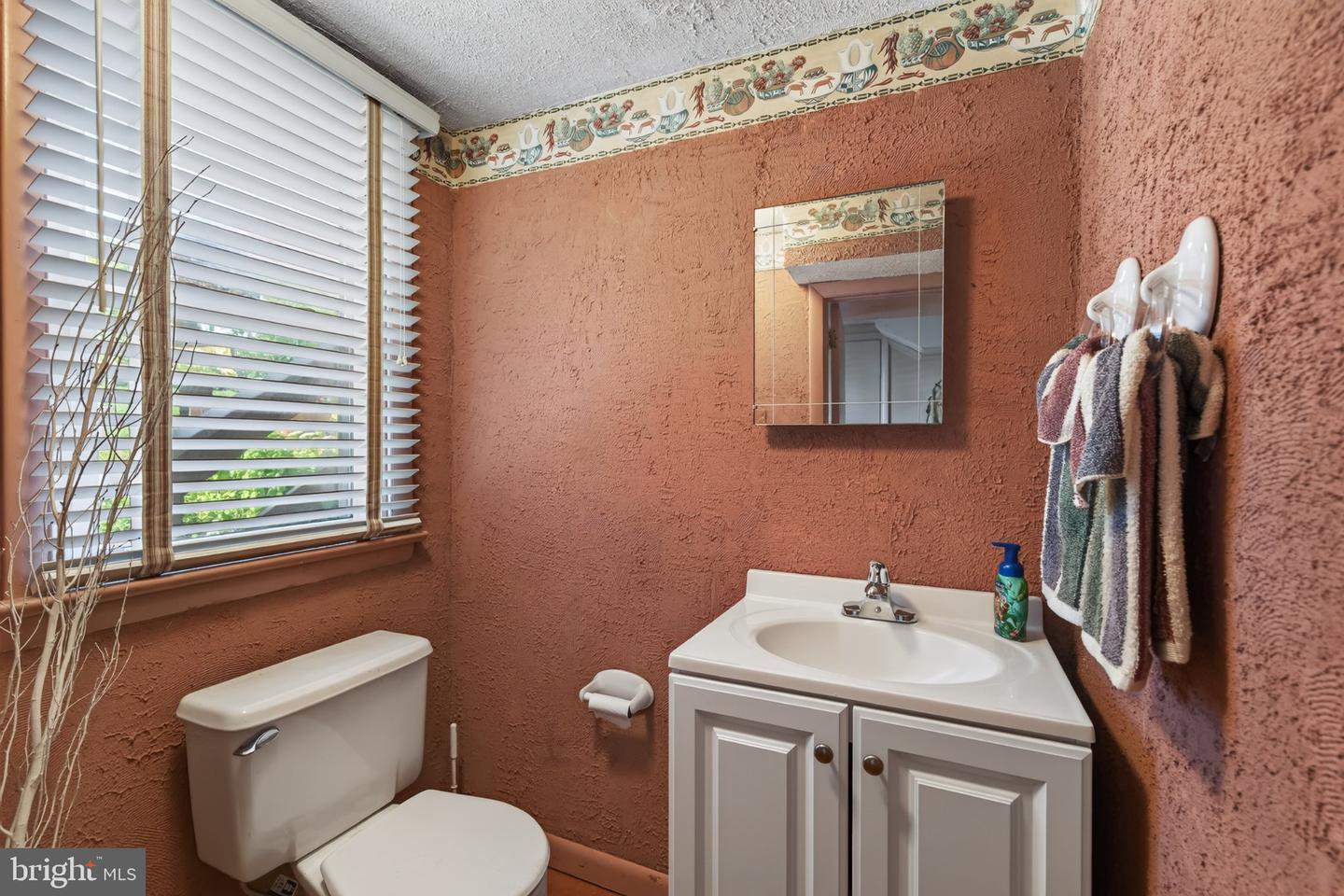 243 Cowbell Rd Property Photo 35
