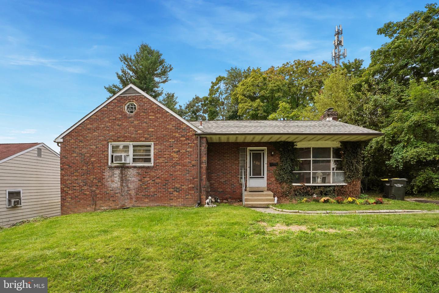 PAMC2193690 Property Photo 1