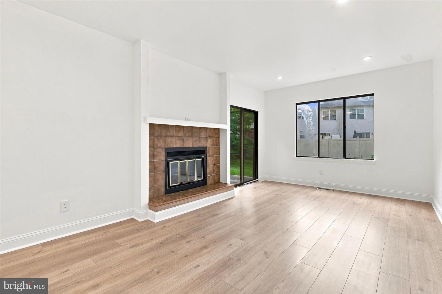 307 Winding Way Property Photo 12