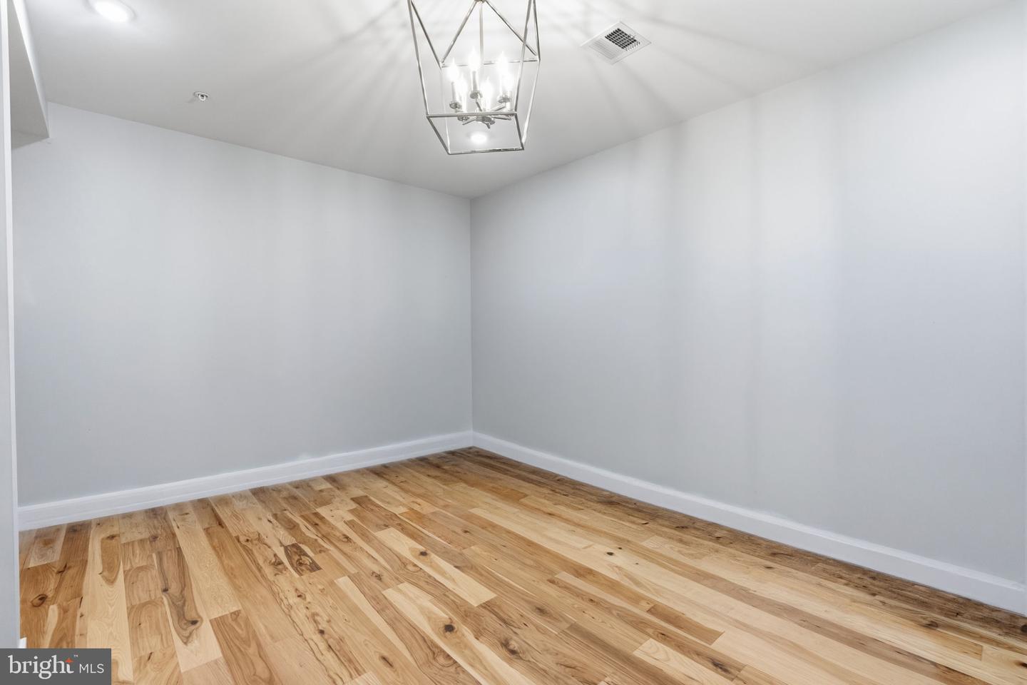 29 E 1st Ave #a101 Property Photo 20