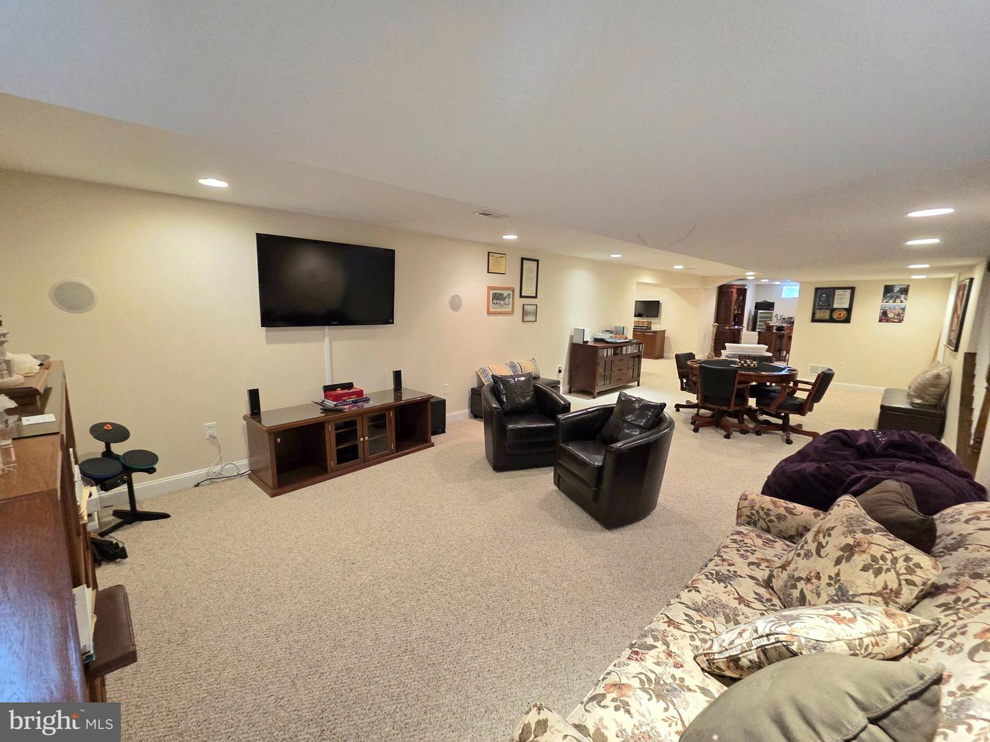 553 Ellington Ct Property Photo 36