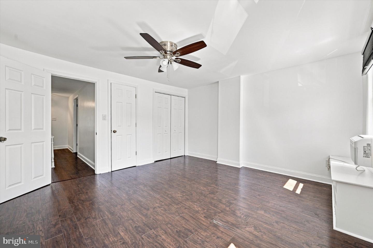 447 Bush St Property Photo 18