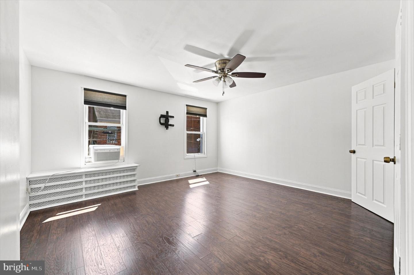 447 Bush St Property Photo 19