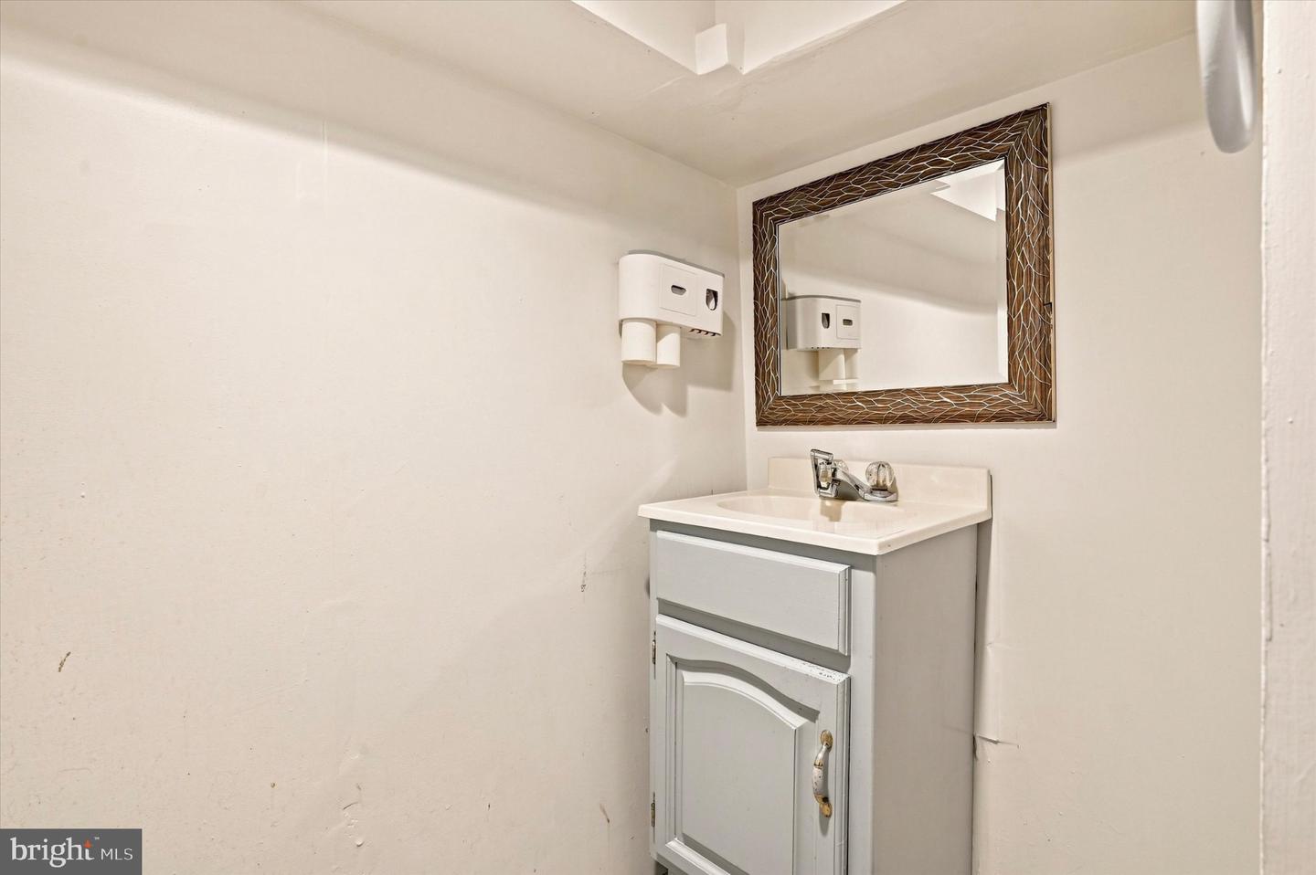 447 Bush St Property Photo 22