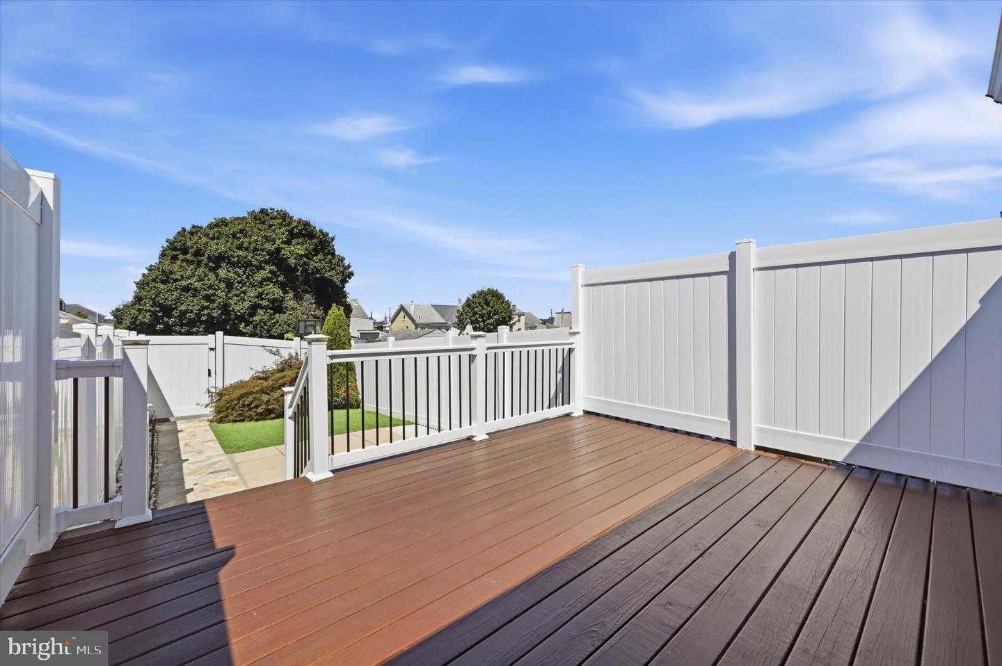 447 Bush St Property Photo 23
