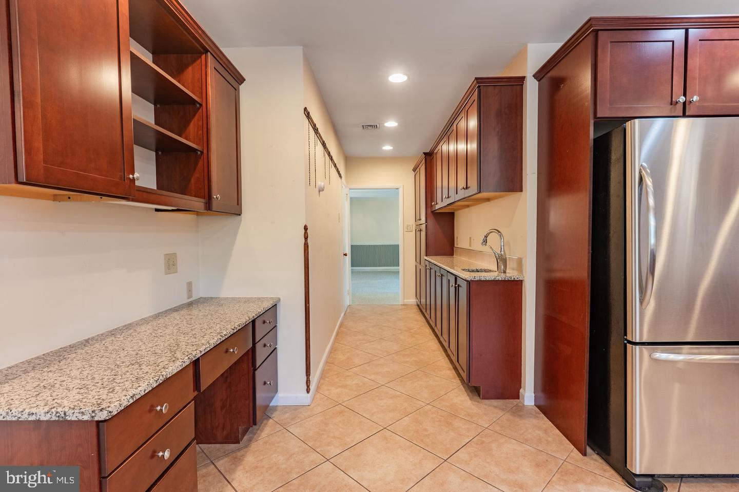 1211 E Butler Pike Property Photo 31