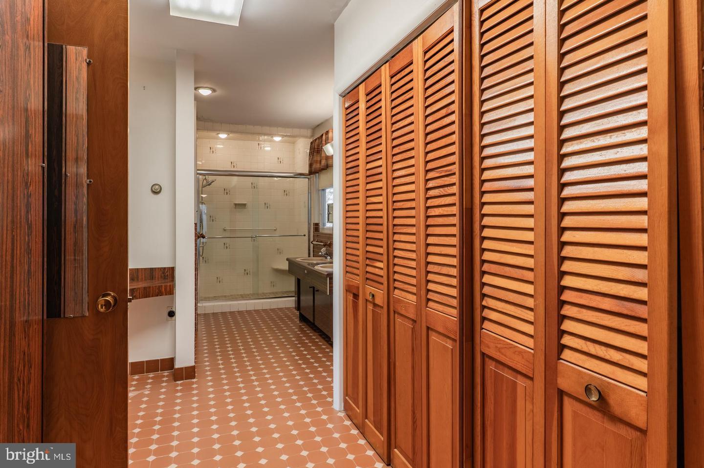1211 E Butler Pike Property Photo 49