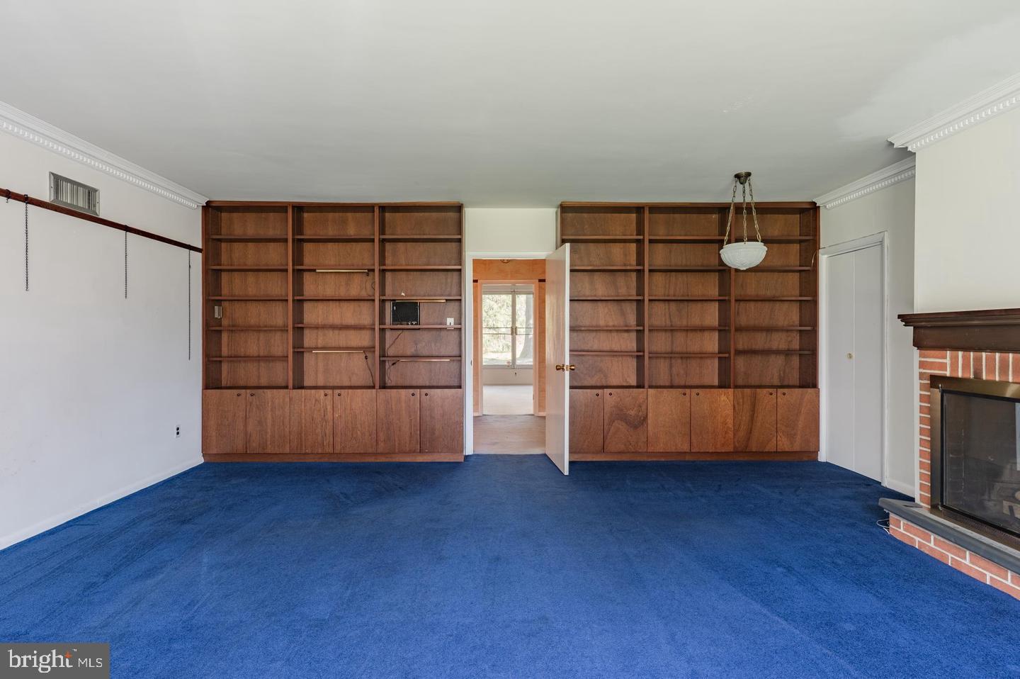 1211 E Butler Pike Property Photo 55