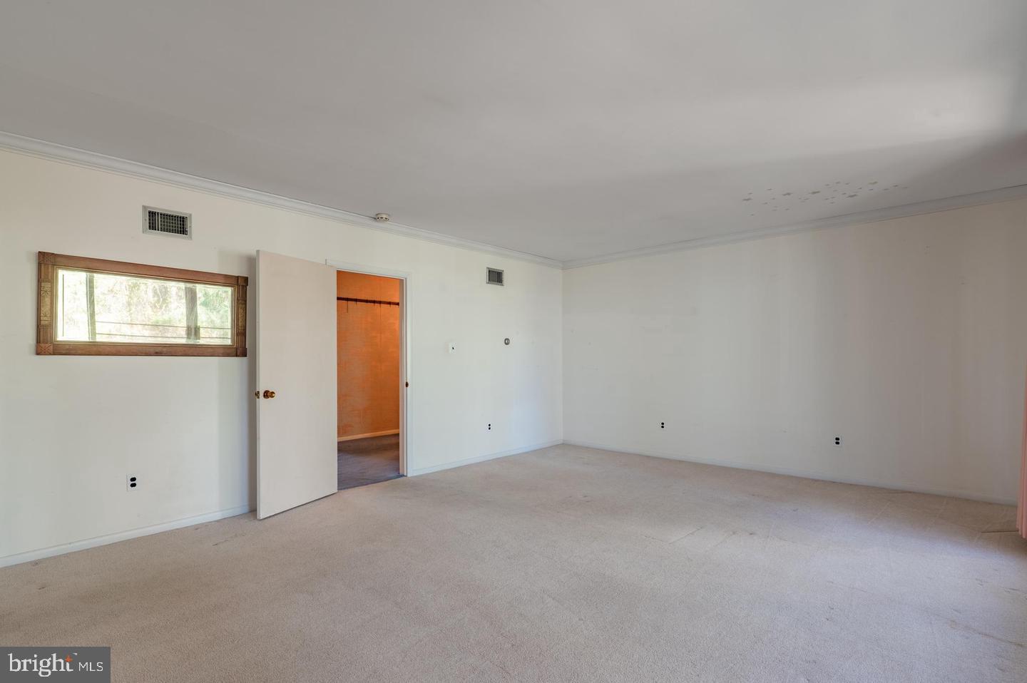 1211 E Butler Pike Property Photo 57