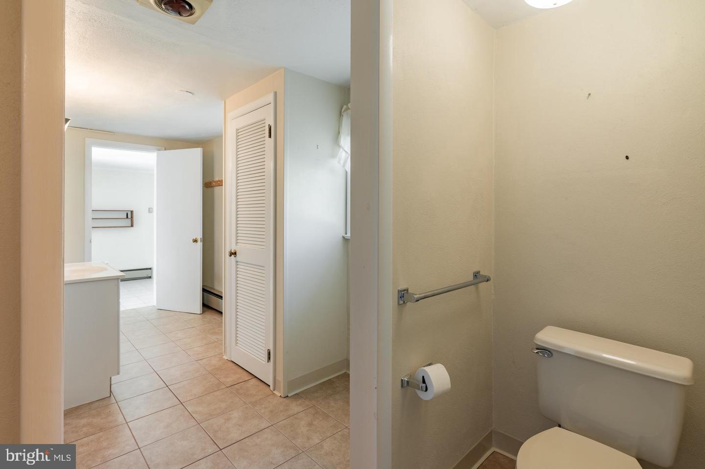 1211 E Butler Pike Property Photo 68