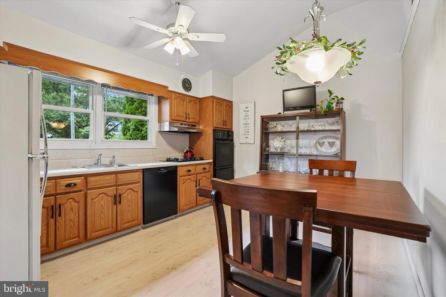 197 Greyhorse Rd Property Photo 3