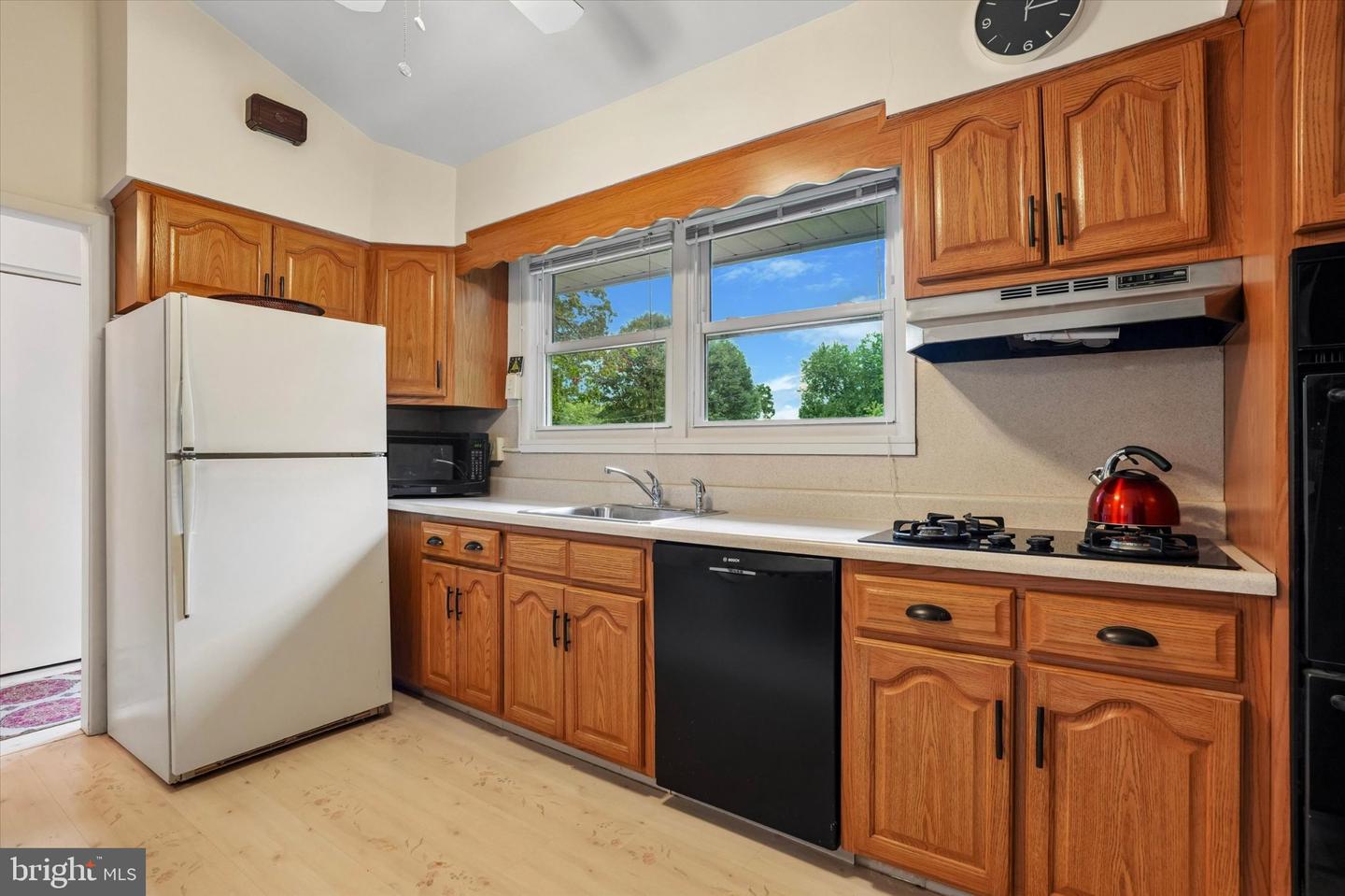 197 Greyhorse Rd Property Photo 5