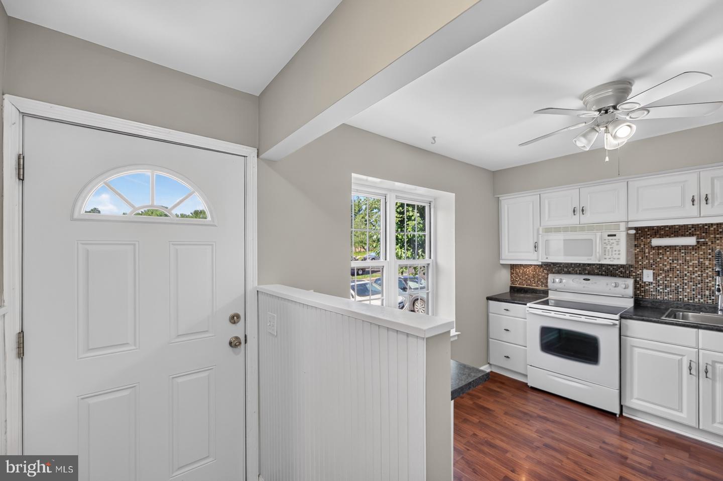 405 Mckean Ct # Property Photo 4
