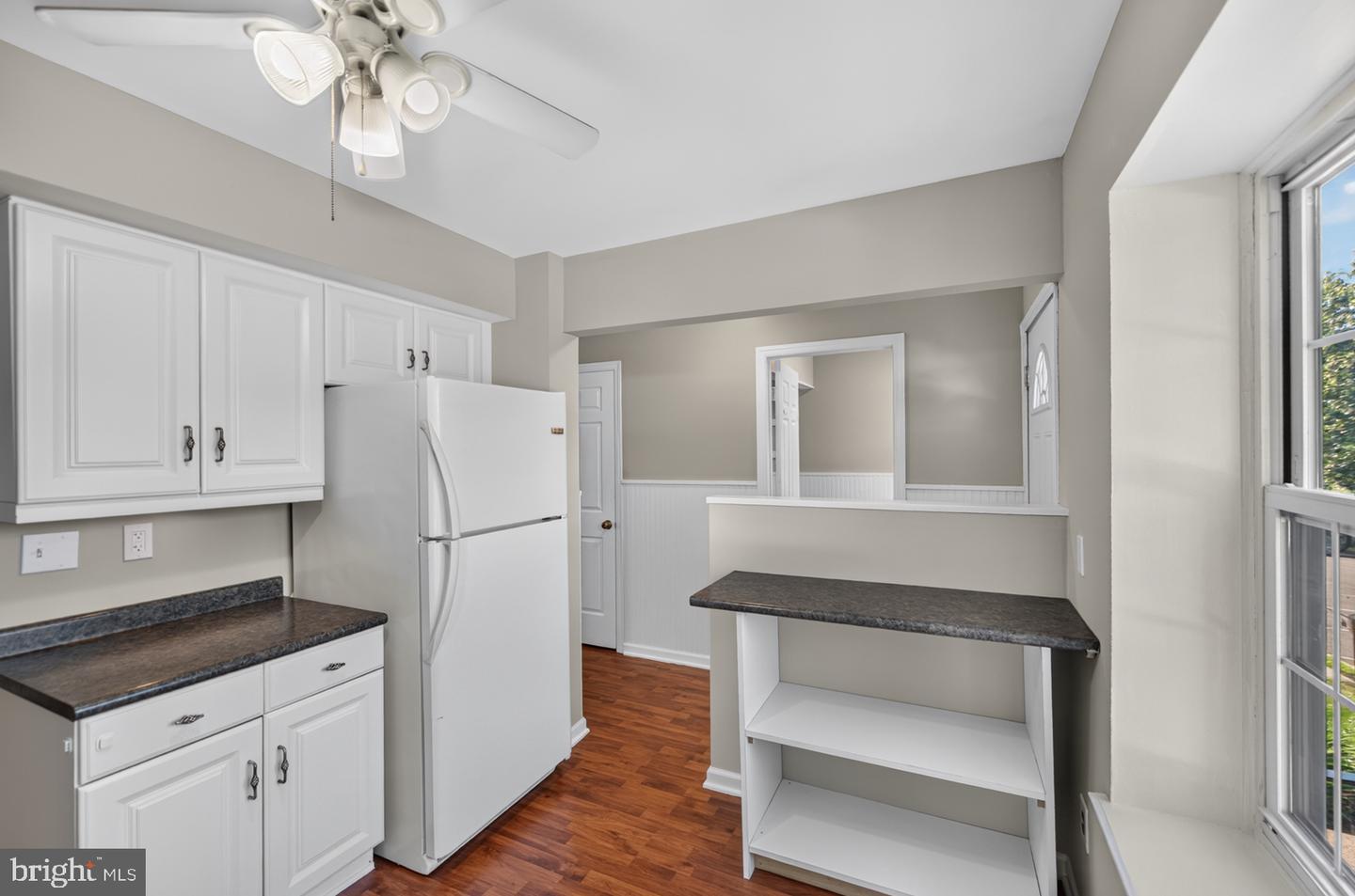 405 Mckean Ct # Property Photo 6