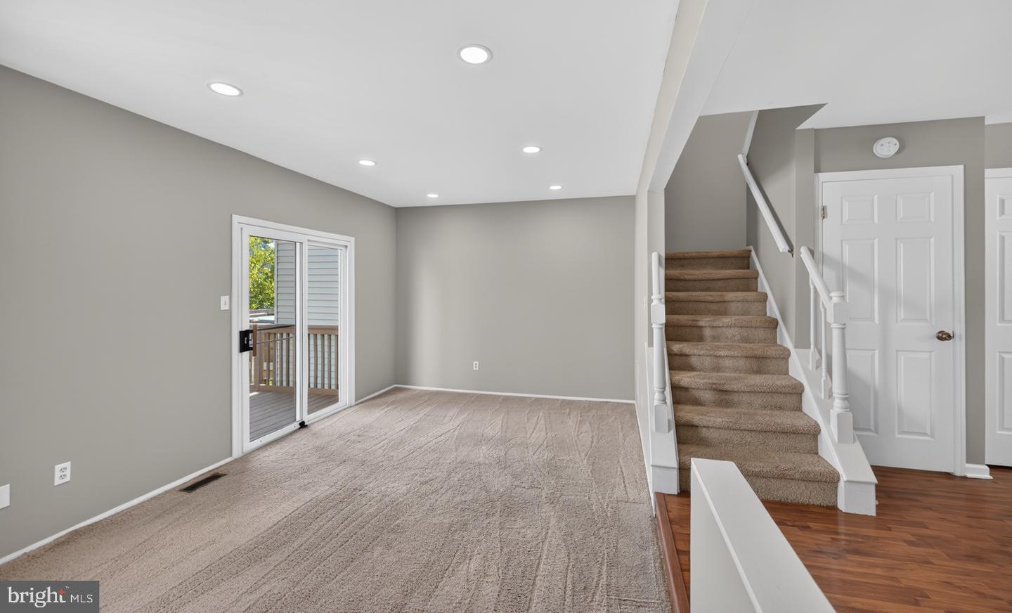 405 Mckean Ct # Property Photo 12