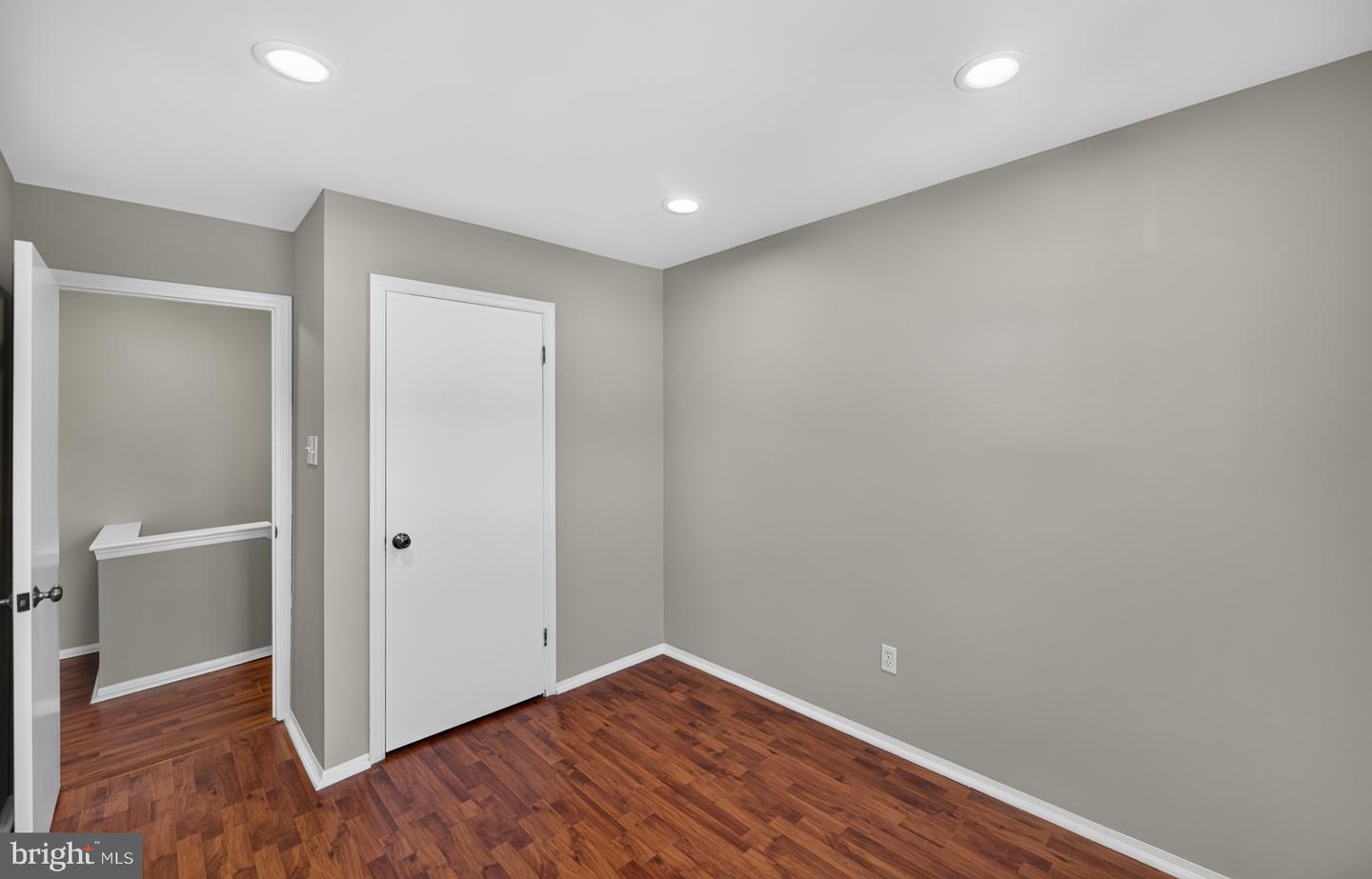 405 Mckean Ct # Property Photo 21