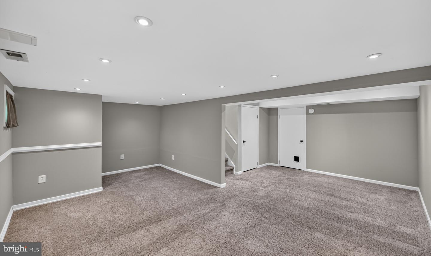 405 Mckean Ct # Property Photo 24