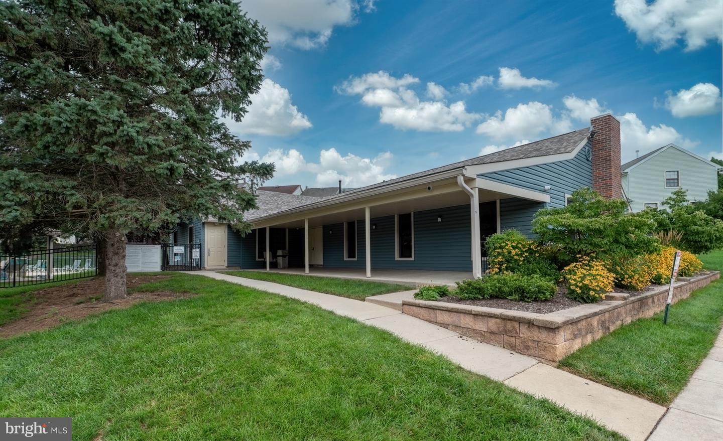 405 Mckean Ct # Property Photo 34