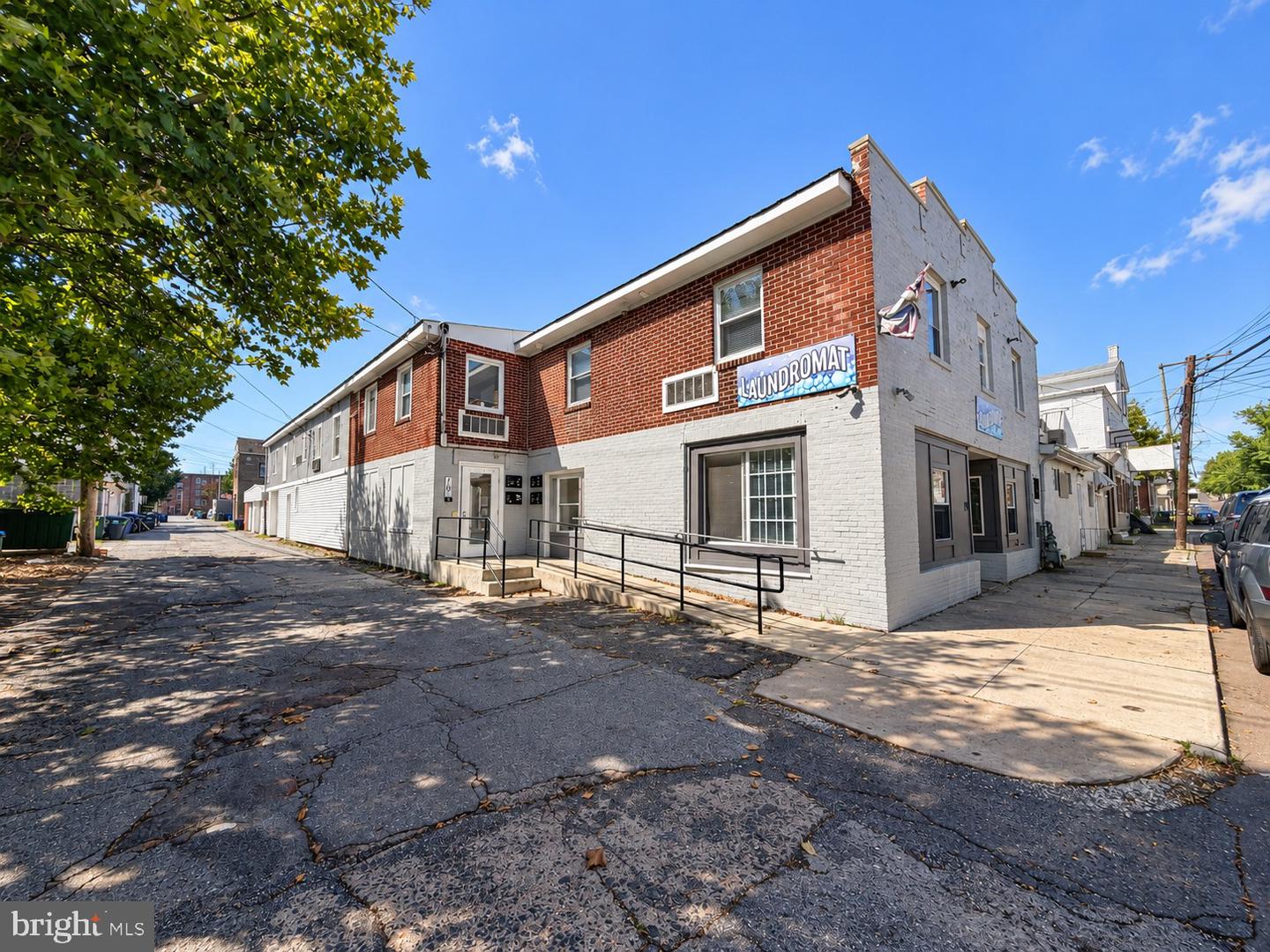 19 Washington Property Photo 2