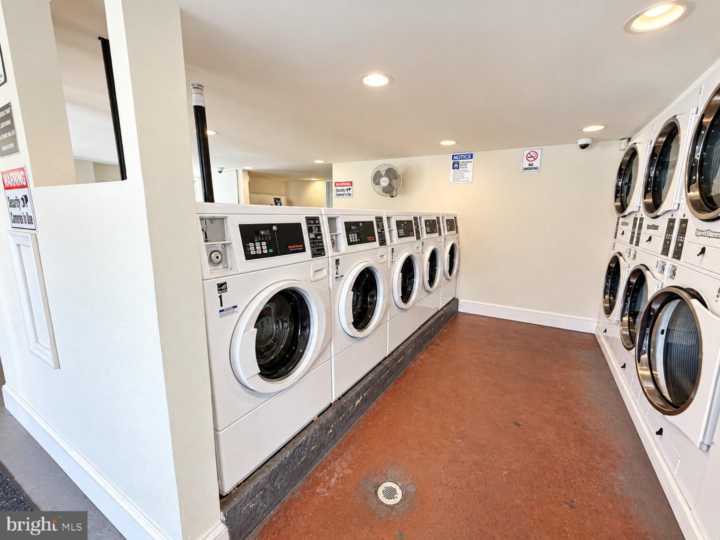 19 Washington Property Photo 5