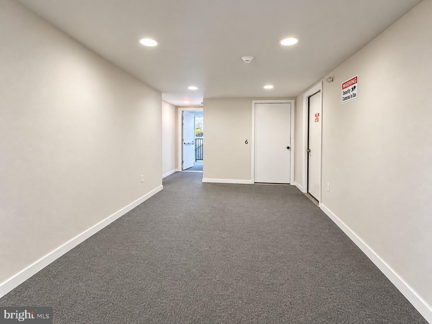 19 Washington Property Photo 15