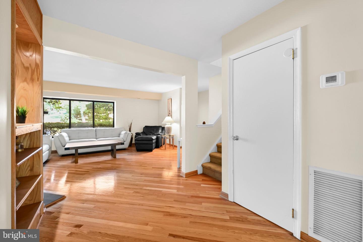 1008 Stonybrook Dr #1008 Property Photo 6