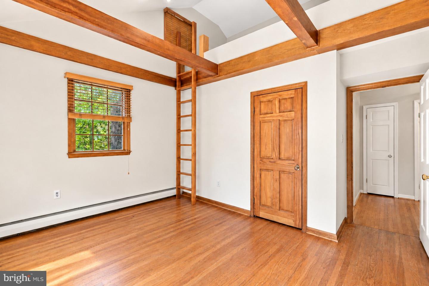 990 Stevens Ln Property Photo 35