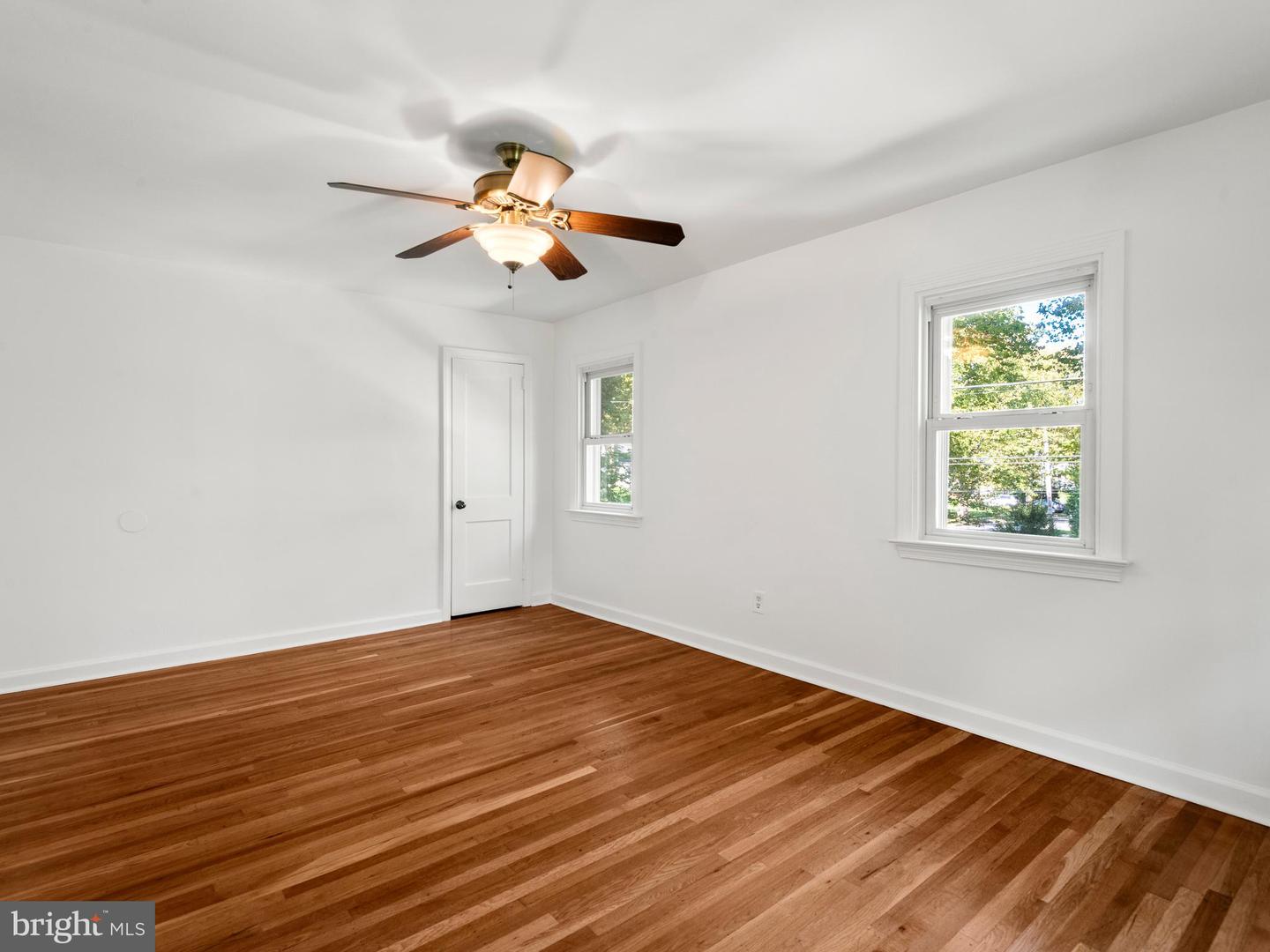 507 Oak St Property Photo 19