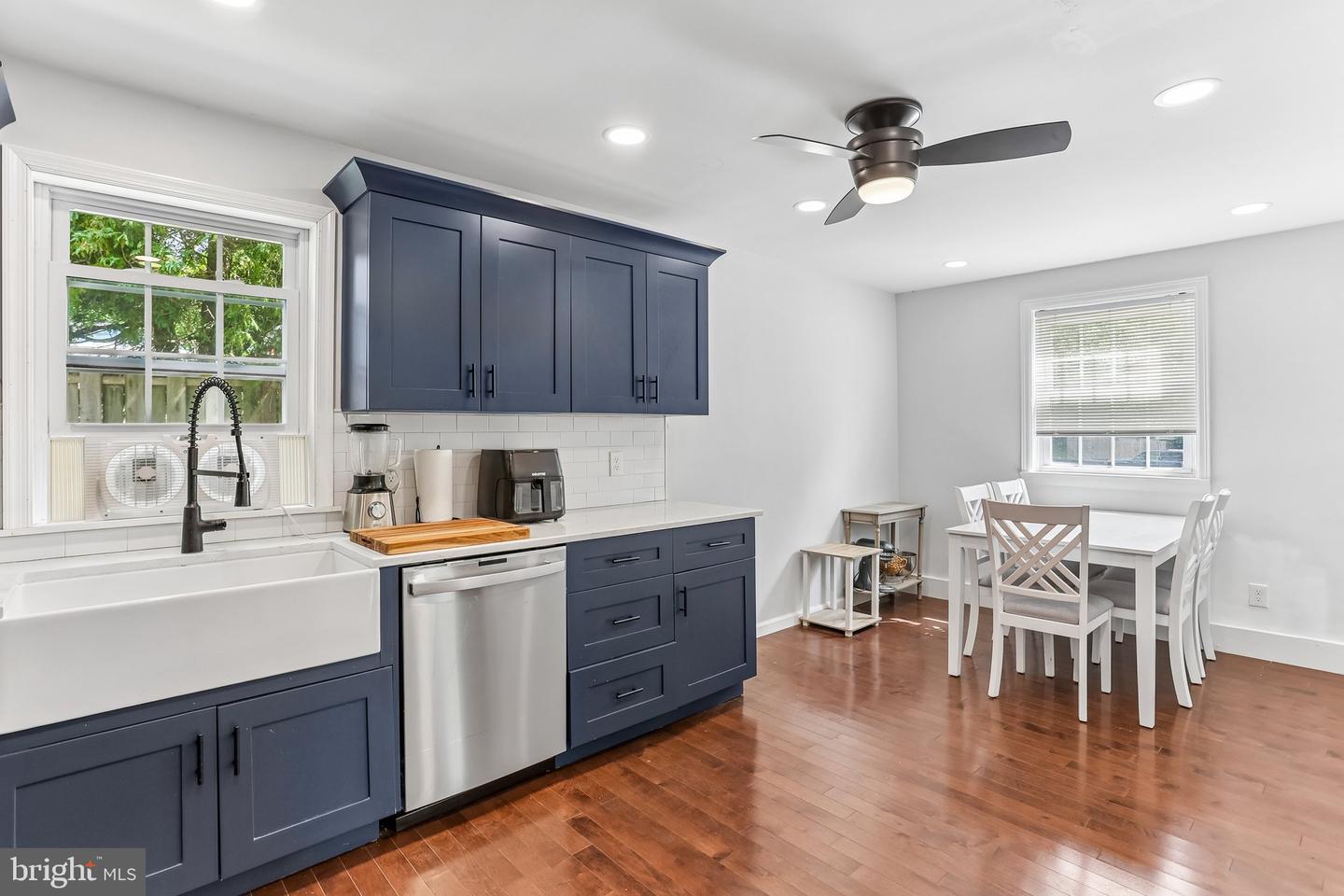 3027 Crescent Ave # Property Photo 11