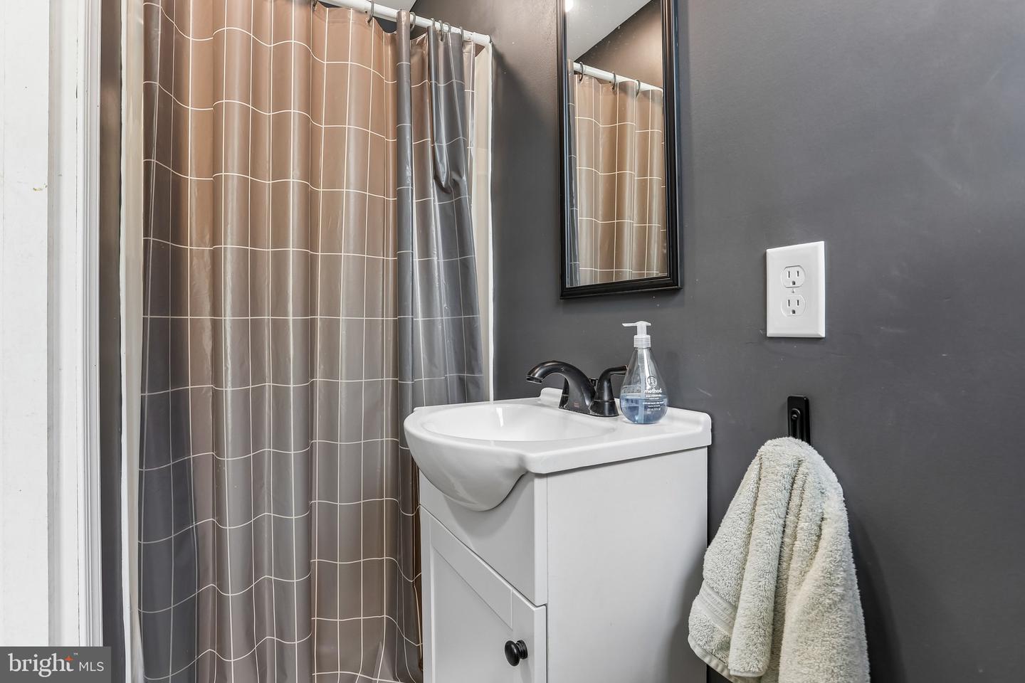 3027 Crescent Ave # Property Photo 14