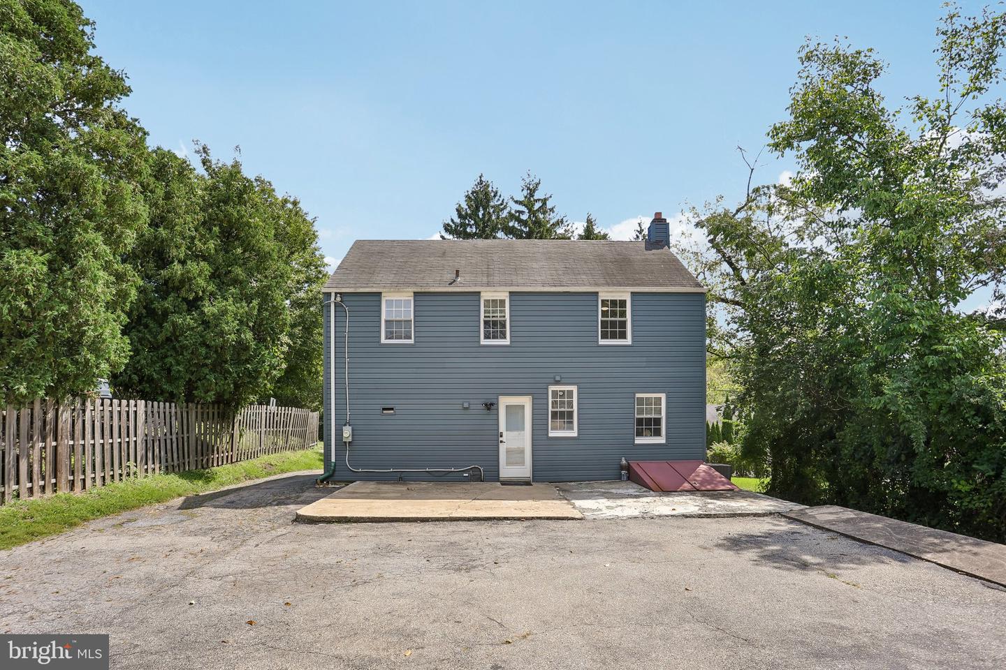 3027 Crescent Ave # Property Photo 25