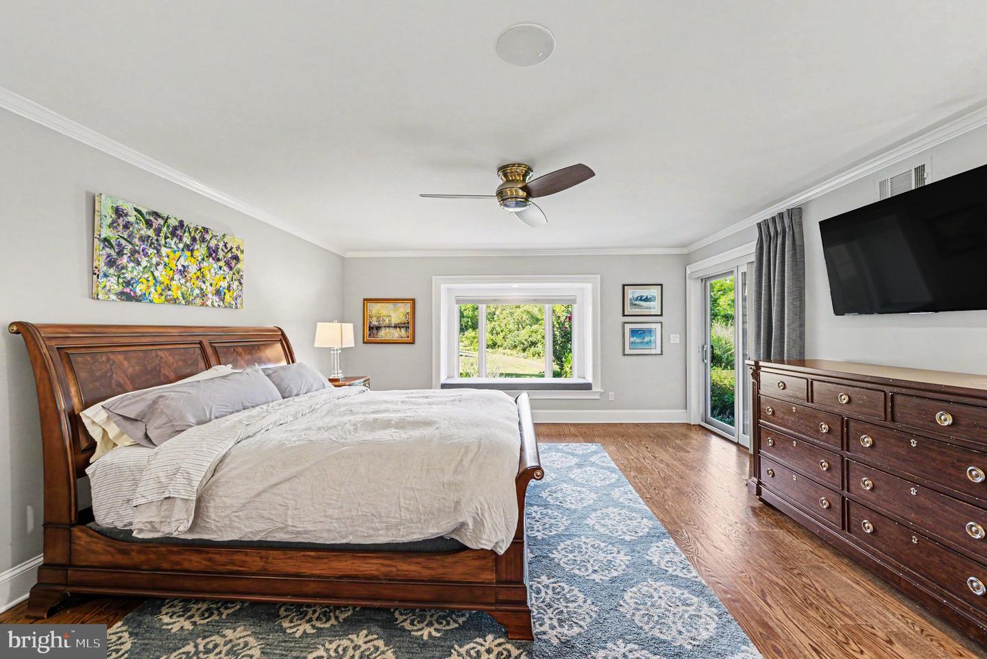 8 Bridle Ln Property Photo 15