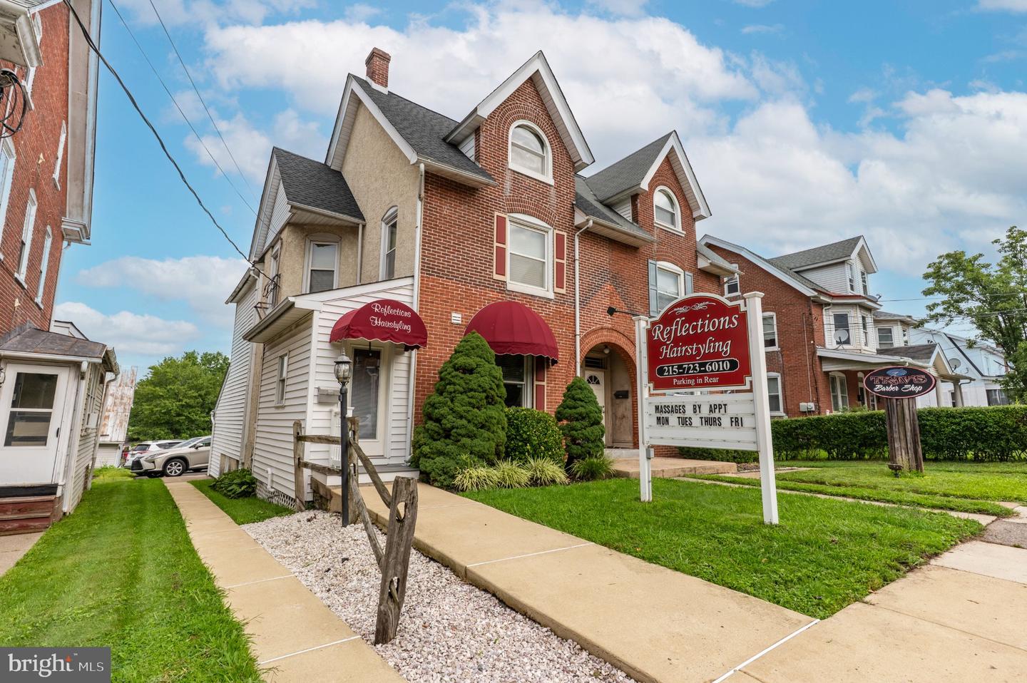 213 E BROAD # Property Photo 1
