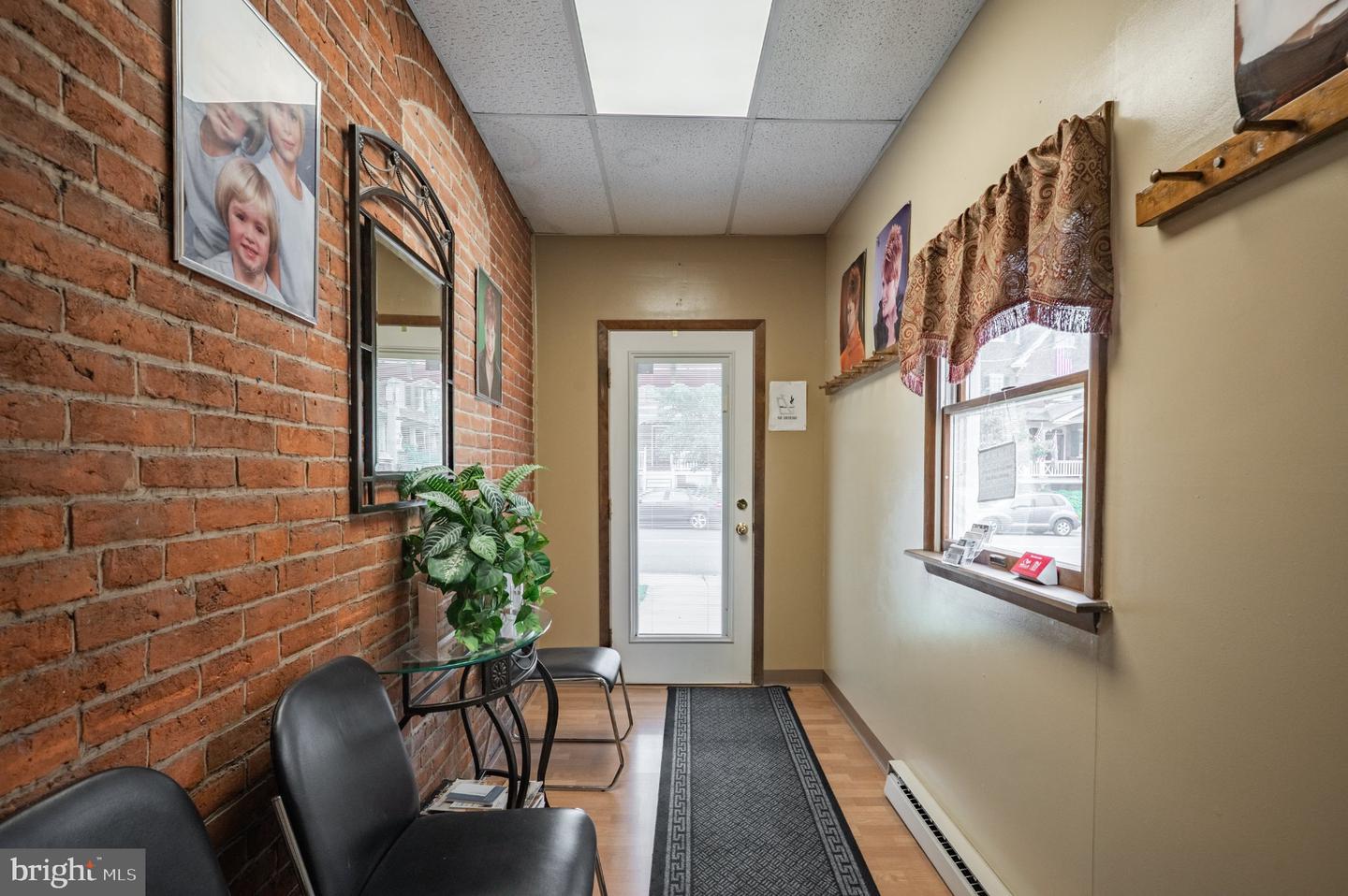 213 E Broad # Property Photo 4