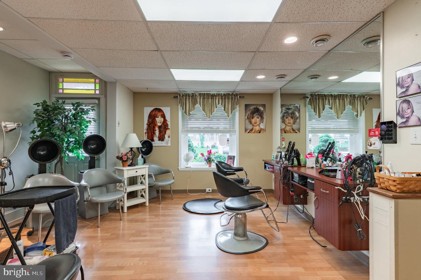 213 E Broad # Property Photo 12