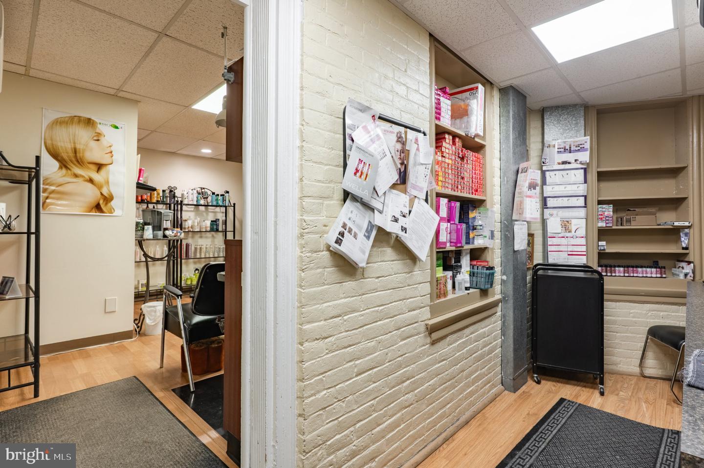 213 E Broad # Property Photo 17