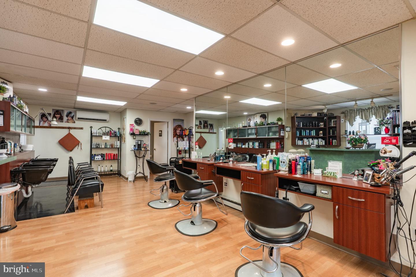 213 E Broad # Property Photo 18