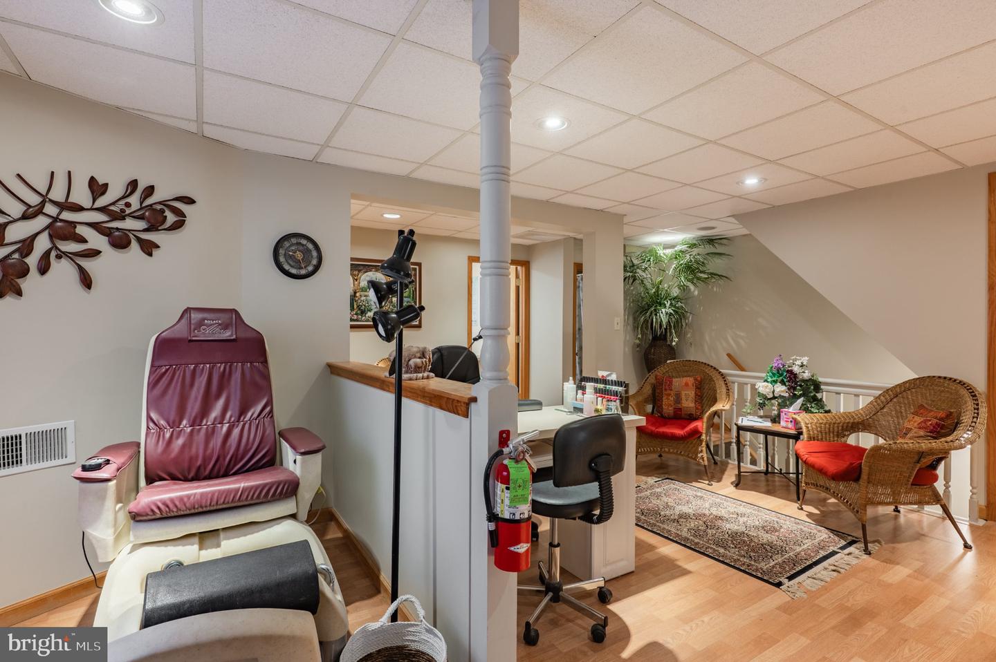 213 E Broad # Property Photo 25