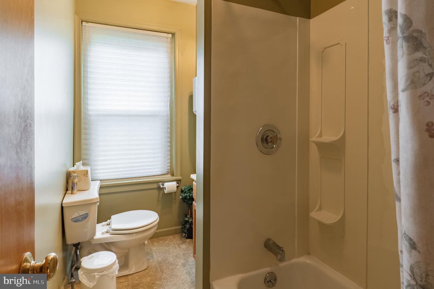 213 E Broad # Property Photo 26