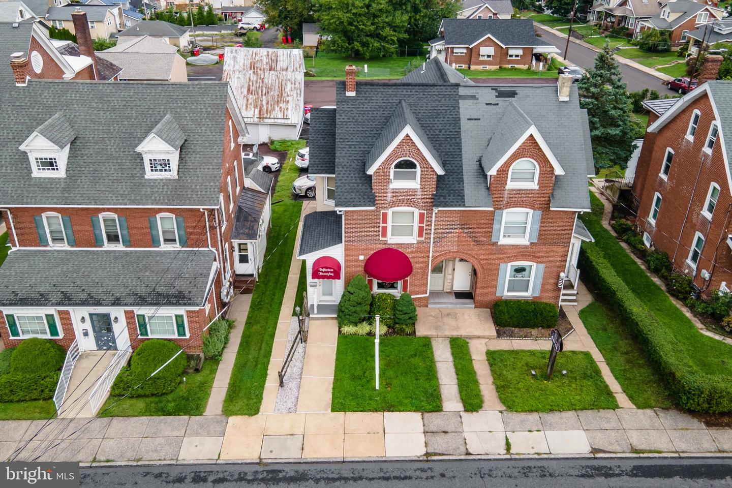 213 E Broad # Property Photo 31