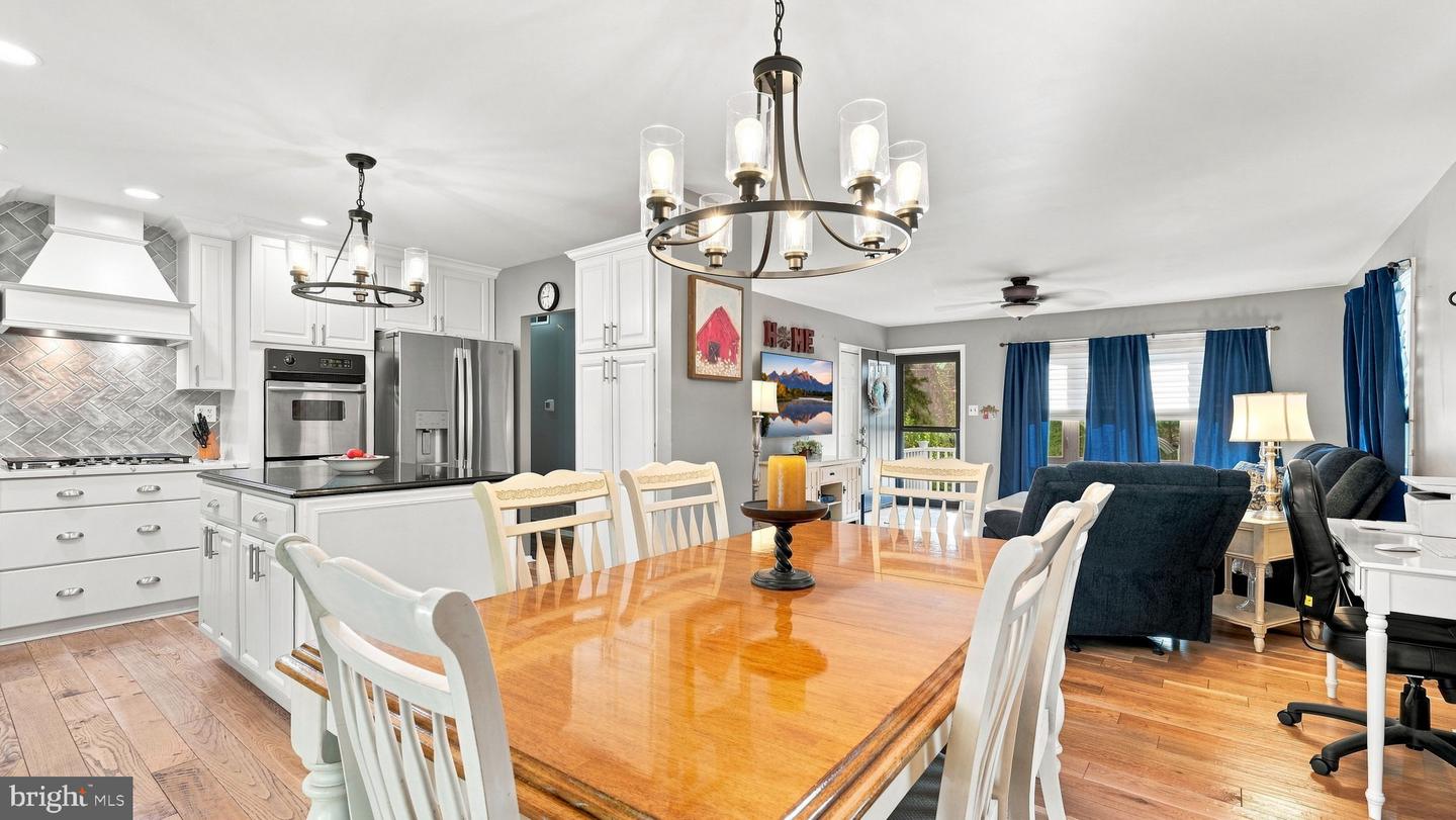 1224 Bishop Ave # Property Photo 2