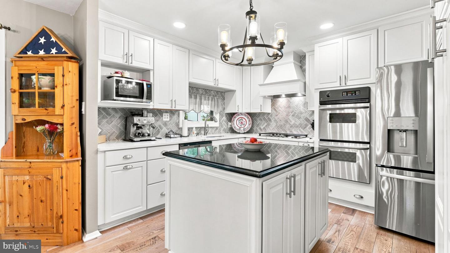 1224 Bishop Ave # Property Photo 4