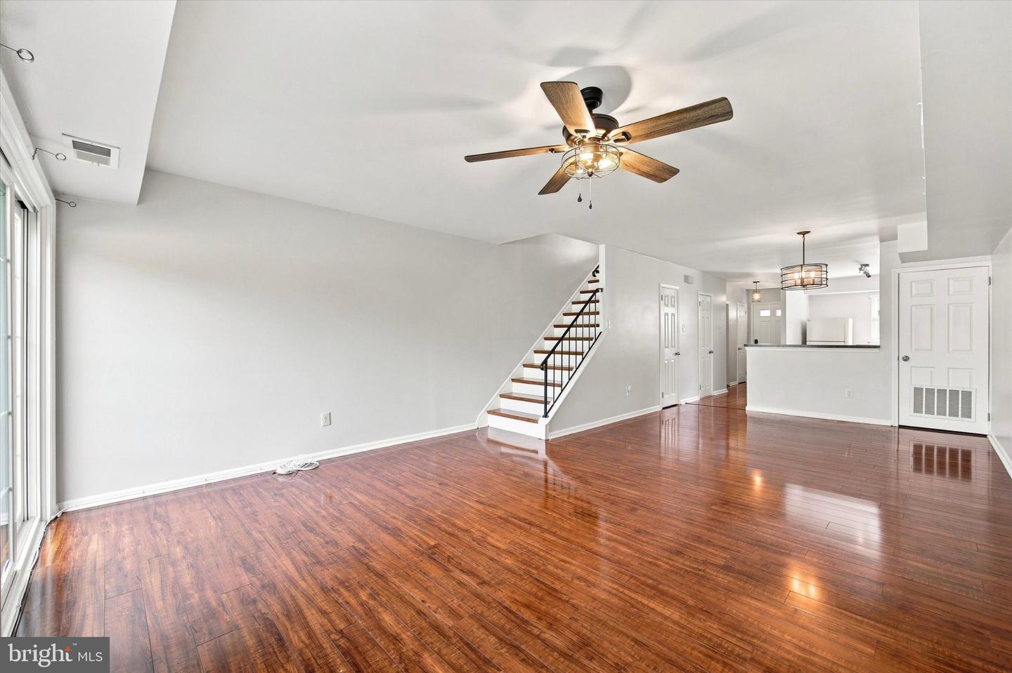 7 Yorktown Ct #116 U-7 Property Photo 5