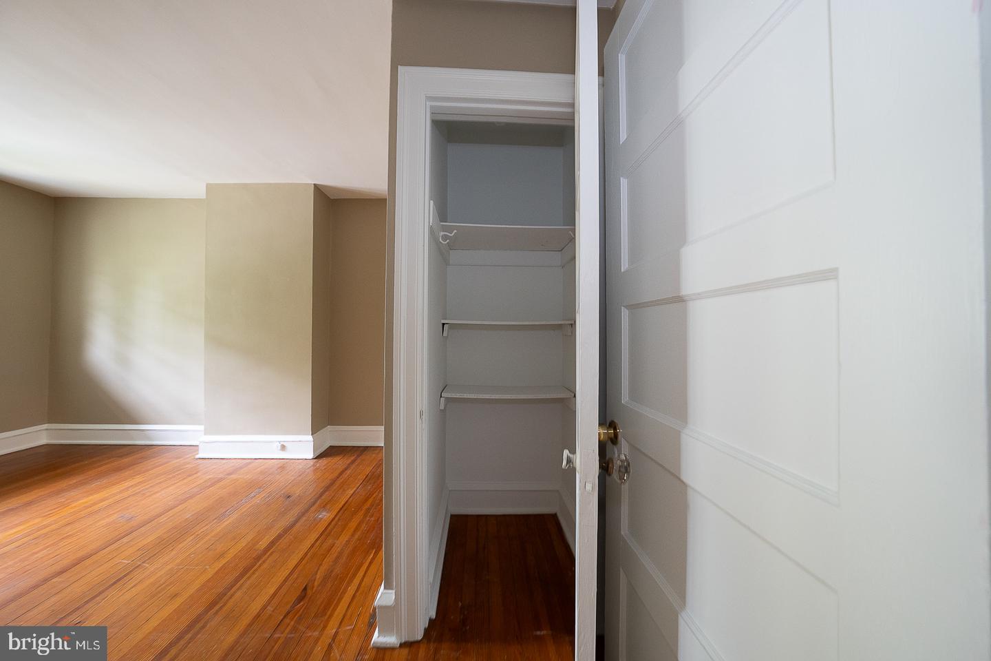 228 Montgomery Property Photo 20