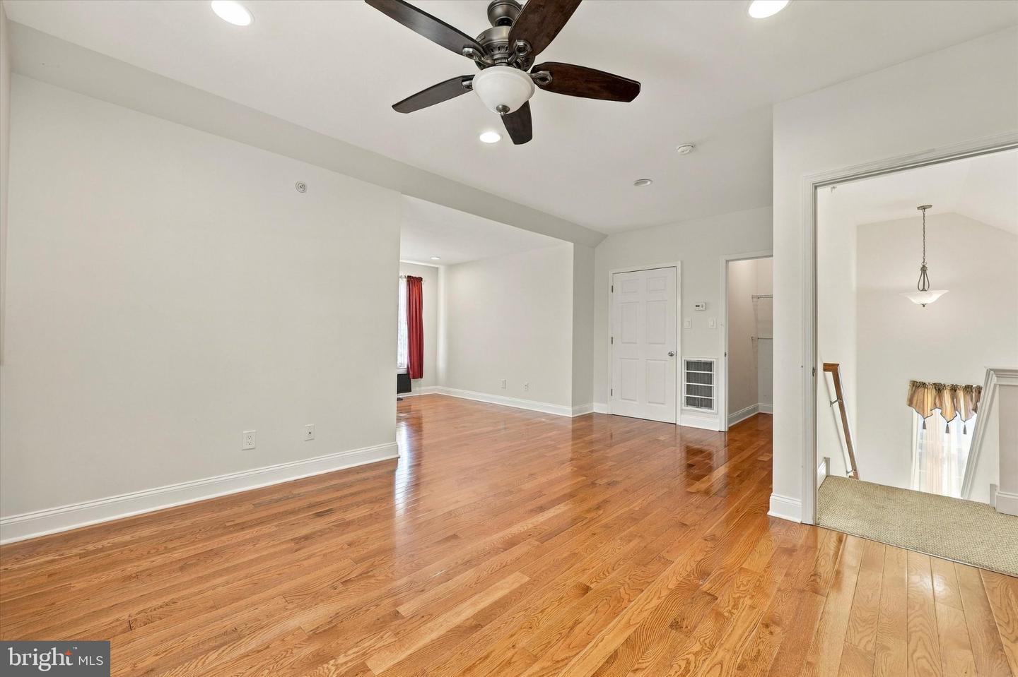 192 David Rd Property Photo 29