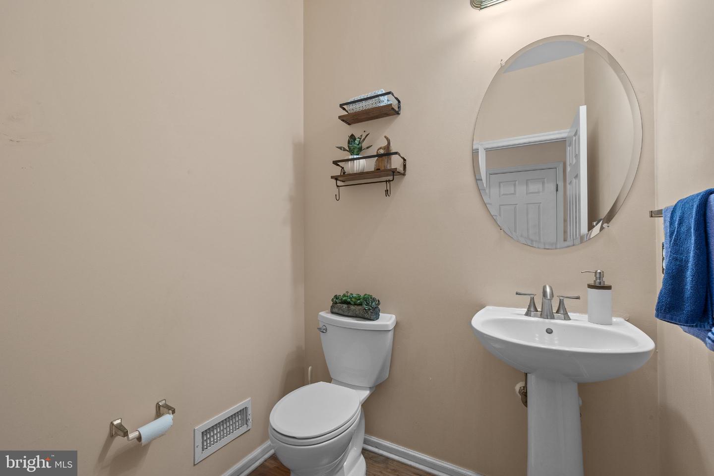 81 Chadwick Cir Property Photo 7
